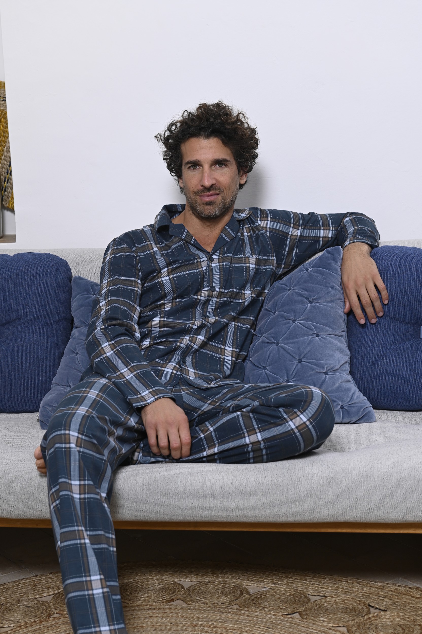 Pyjama mit durchgehender Knopfleiste | dark denim | 56 | 3541215-242-56